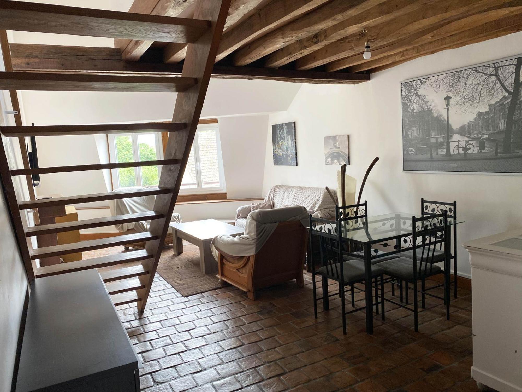 Appartement Tout Confort En Centre-Ville Cosne-sur-Loire Buitenkant foto